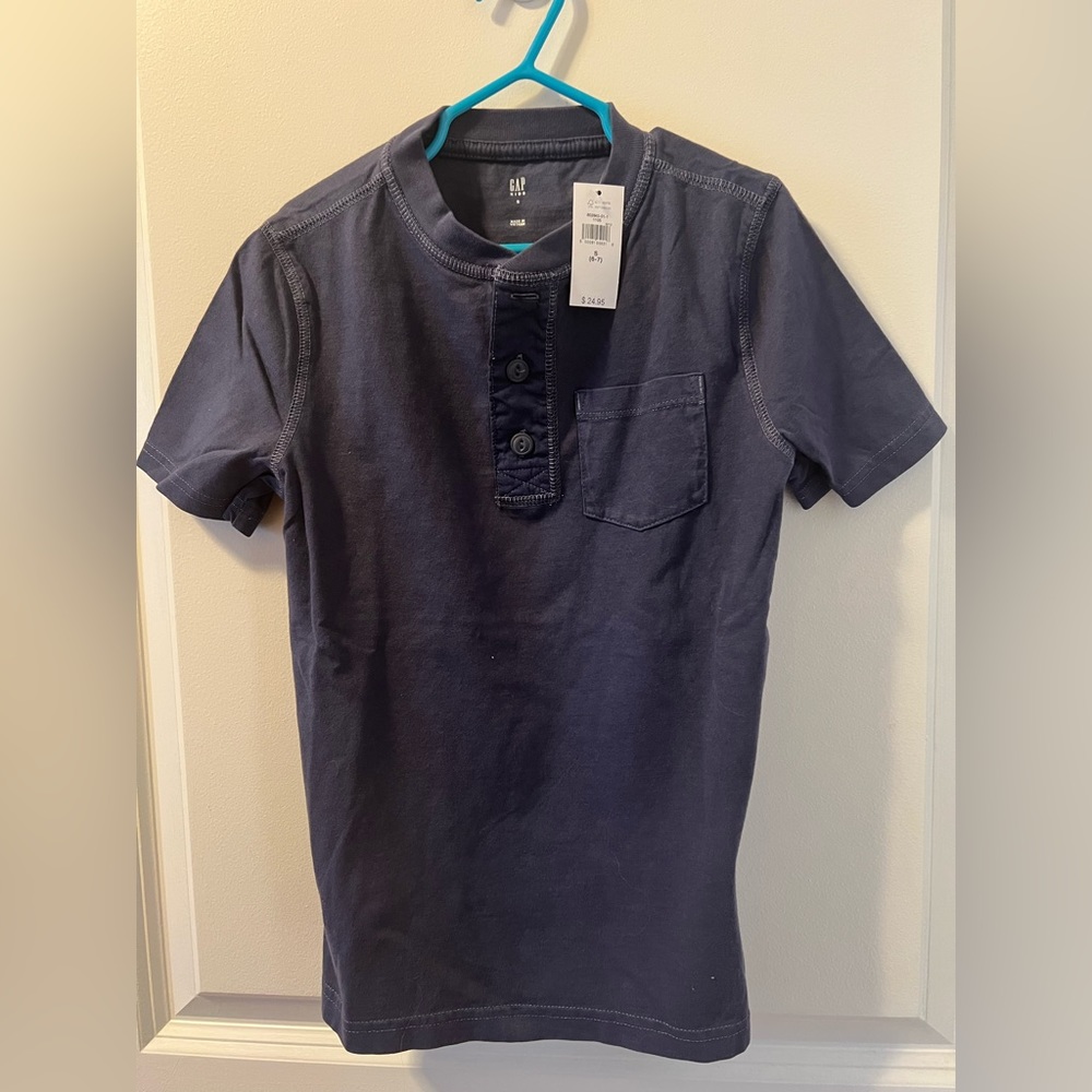 Boys Henley Shirt Size S